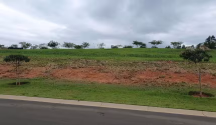Terreno à venda no Condomínio Entreverdes em Campinas - SP.