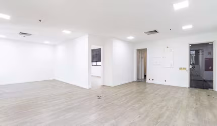 Sala comercial à venda no Condomínio Edifício Baptistella na Vila Buarque em São Paulo - SP
