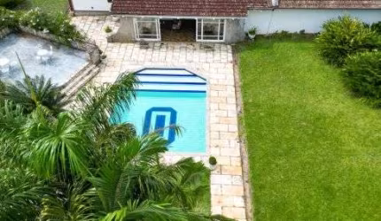 Casa sobrado à venda em Morin em Petrópolis - RJ