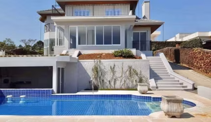 Casa à venda no Condominio Marambaia em Vinhedo - SP.