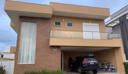 Casa de condomínio para venda tem 280 metros quadrados no Jardim Ypê em Paulínia - SP.