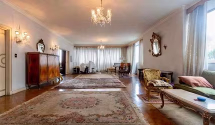 Apartamento à Venda no Condomínio Edifício Santa Helena em São Paulo - SP