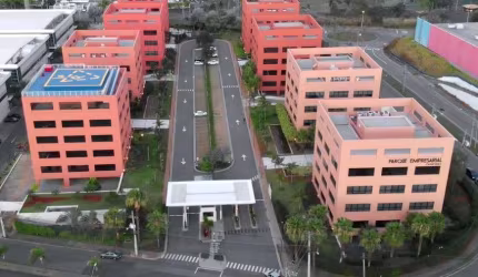 Lage/Escritório Comercial de aluguel no Parque Empresarial no Parque dos Resedás em Campinas - SP.