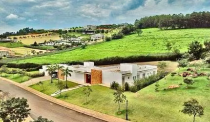 Casa térrea alto padrão à venda no Condomínio Fazenda da Grama em Itupeva - SP