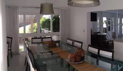 Casa à venda no Condomínio Terras De Santa Teresa em Itupeva - SP.