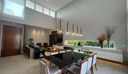 Casa alto padrão à venda no Condomínio Alphaville em Campinas-SP