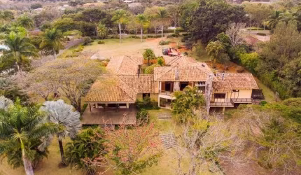 Casa à venda no Condominio Quinta da Baroneza em Bragança Paulista - SP.
