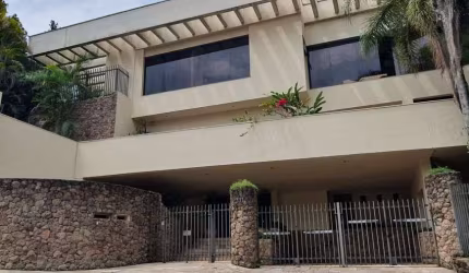 Casa à venda no Jardim Guedala em São Paulo - SP.