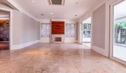 Casa de alto padrão à venda no Condomínio Páteo Santa Fé no Sítio Recreio Gramado em Campinas - SP