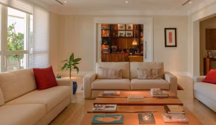 Apartamento alto padrão à venda no condomínio Edifício Princesa de Gales no Cambuí em Campinas - SP