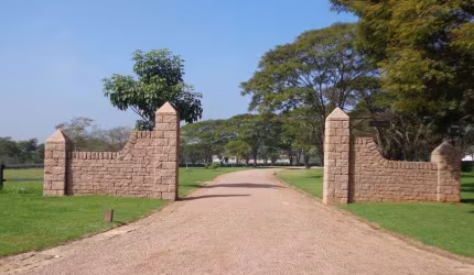 Terreno/ lote à venda no Condomínio alto luxo Fazenda Haras Larissa em Monte Mor - SP.