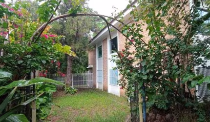 Casa Comercial à venda e para locação no Bairro Santo Amaro em São Paulo - SP