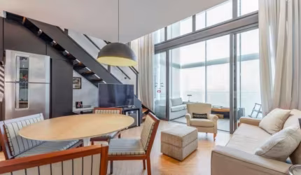 Apartamento duplex à venda e locação no Condomínio Forma Itaim em Itaim Bibi em São Paulo - SP