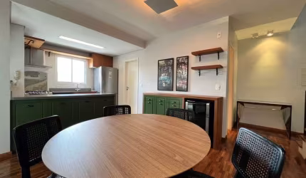 Apartamento duplex mobiliado alto padrão à venda e aluguel no The One Loft Cambuí em Campinas - SP.