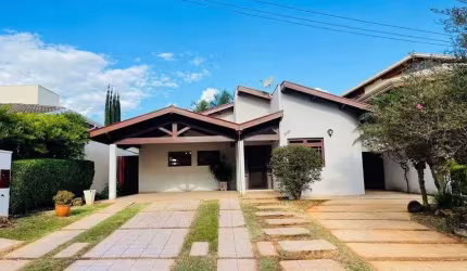 Casa de Condomínio com 3 Quartos à venda, 302m² - Loteamento Residencial Barão do Café