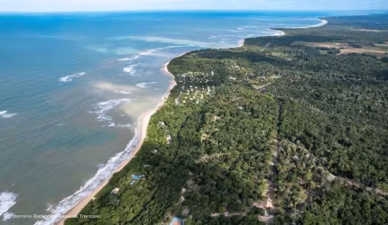 Lote à Venda no Condomínio Estâncias Reserva Trancoso, Praia de Itapororoca, Porto Seguro - BA