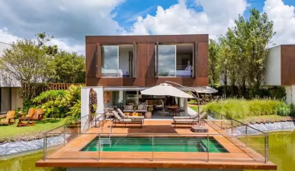 Casa Sobrado à Venda no Condomínio Fazenda Boa Vista na Villa Fasano do Lago em Porto Feliz - SP