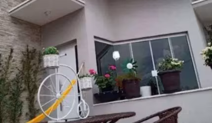 Sobrado à Venda no Parque Jambeiro em Campinas - SP