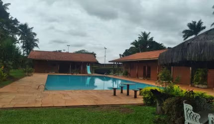 Fazenda/Sítio/Chácara para venda tem 700 metros quadrados com 2 quartos