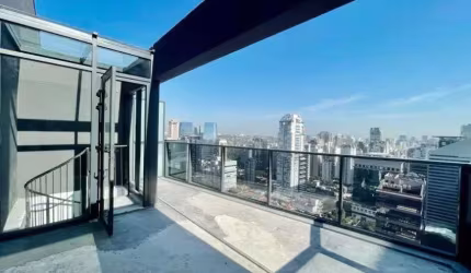 Duplex alto padrão à venda no condomínio Millennium Faria Lima em São Paulo - SP