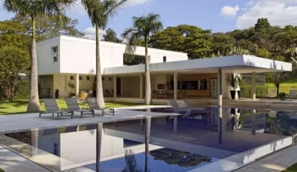 Casa de alto padrão à venda no Condomínio Terras de São José em Itu - SP.
