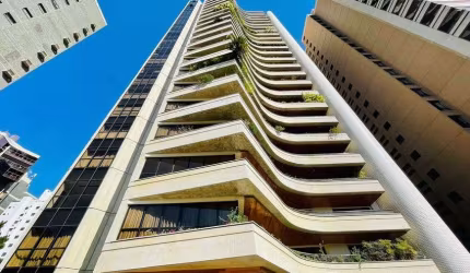 Apartamento à venda e locação no Condomínio Edifício Saint Peters no Cambuí em Campinas - SP.