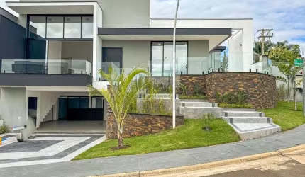 Casa à Venda no Condomínio Residencial Maria Dulce em Indaiatuba - SP