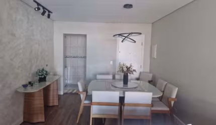 Apartamento à venda no Condomínio Talismã 1 no Canto do Forte em Praia Grande - SP