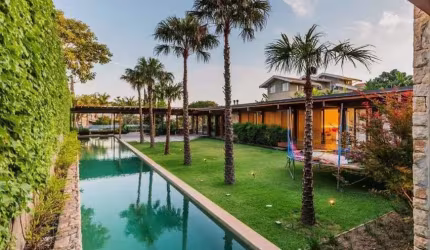 Casa à venda no Gramado em Campinas - SP.