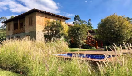 Casa mobiliada para venda no Condomínio Fazenda da Grama em Itupeva - SP.