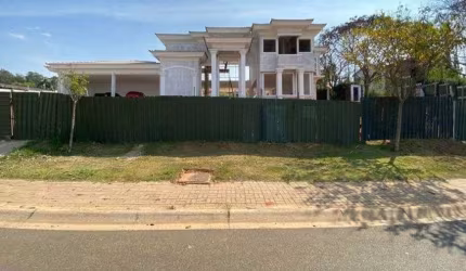 Casa à venda no Condomínio Fazenda da Grama em Itupeva - SP.