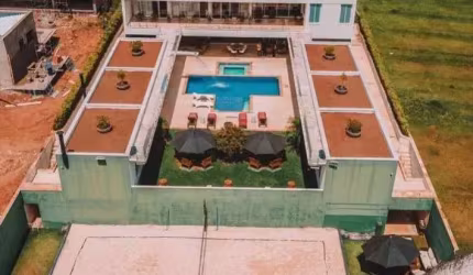 Casa mobiliada à venda no Condominio Tamboré 1 em Barueri - SP.