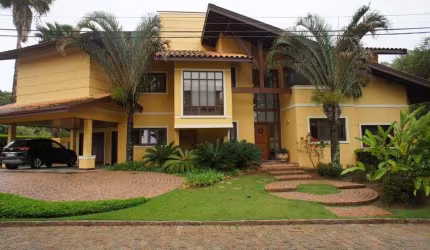 Casa à venda e locação no Condomínio Vale das Nascentes no Gramado em Campinas - SP.