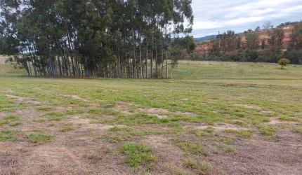 Terreno alto padrão à venda no Condomínio Boa Vista Village em Porto Feliz - SP.