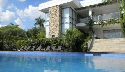 Casa de altíssimo padrão para venda e locação em Vinhedo - SP.