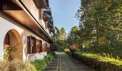 Casa à venda em Campos do Jordão - SP