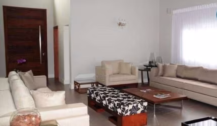 Casa para aluguel e venda tem 600 metros quadrados com 4 quartos em Marambaia - Vinhedo - SP