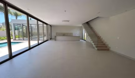 Casa sobrado à venda no Condomínio Alphaville Nova Esplanada 3 em Votorantim - SP