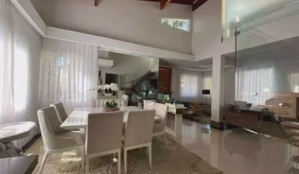 Casa Sobrado à venda no Condomínio Pinheiros Tênis Village no Pinheiros Tênis Village em Cotia - SP