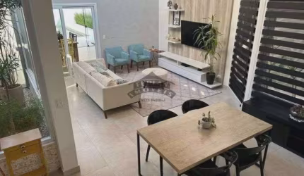 Casa Térrea alto padrão à venda no Condomínio Reserve Santa Maria em Jandira - SP