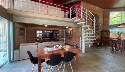 Casa Sobrado alto padrão à venda no Condomínio São Paulo II em São Paulo II em Cotia - SP