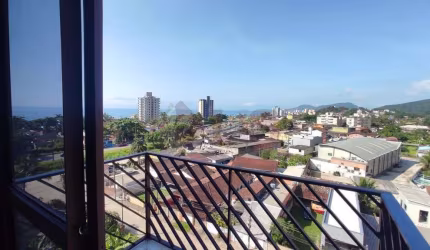 Linda cobertura a venda na praia de Massaguaçu!
