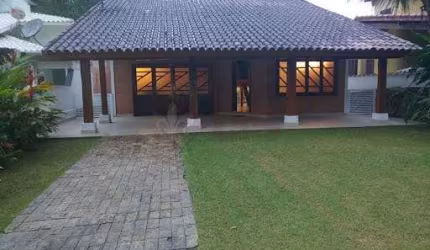 Casa à venda 5 Quartos, 3 Suites, 6 Vagas, 256M², Park Imperial, Caraguatatuba - SP