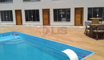 Sobrados novos no Massaguaçu