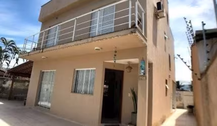 Casa à venda 3 Quartos, 3 Suites, 256M², Praia das Palmeiras, Caraguatatuba - SP