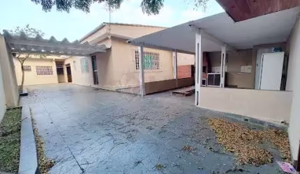 Casa à venda 3 Quartos, 2 Suites, 4 Vagas, 193M², Indaiá, Caraguatatuba - SP