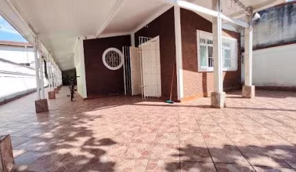 Casa à venda 4 Quartos, 4 Vagas, 313M², Martim de Sá, Caraguatatuba - SP