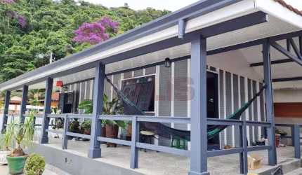 Casa à venda 2 Quartos, 2 Vagas, 130M², Verde Mar, Caraguatatuba - SP