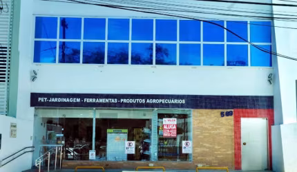 Oportunidade: Prédio Comercial na Treze de Julho