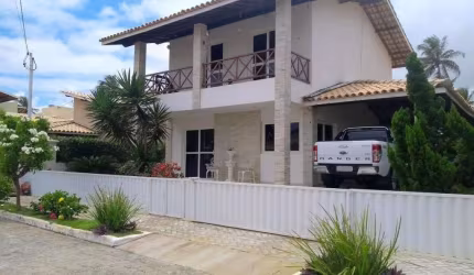 Casa Duplex no Condomínio Portal dos Trópicos.